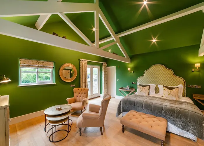 The Blue Lion Hotel 3*