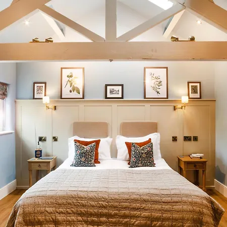 The Blue Lion 3* 莱伯恩