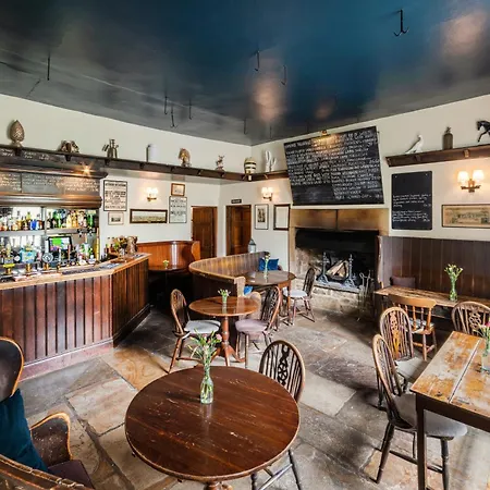 The Blue Lion 3* 莱伯恩