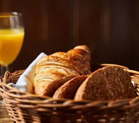 酒店 The Blue Lion 3*