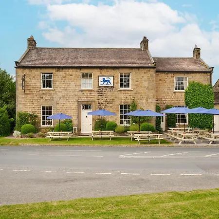 The Blue Lion 酒店