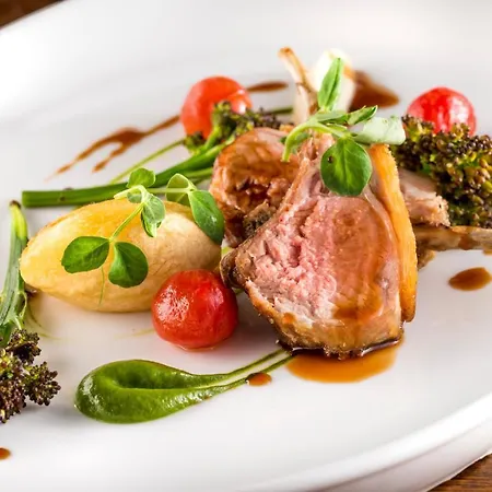 The Blue Lion 莱伯恩